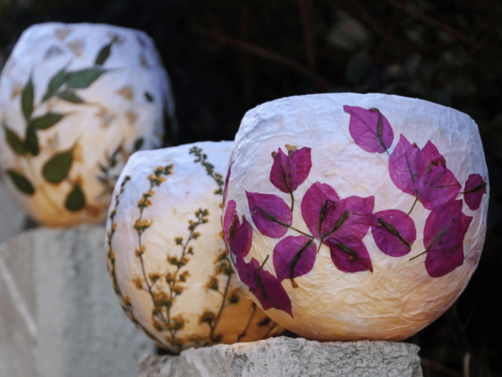 paper lanterns with pressed flowers- flower crafts
